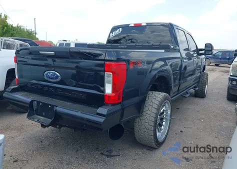 2017 Ford F-250 Xlt из США, поврежденный, VIN 1FT7W2BT6HEF13560